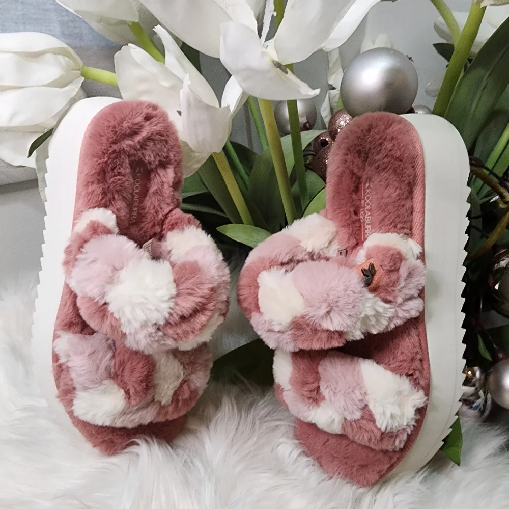 Koolaburra by UGG Women's YA-Baby Slide Sandal Rosette new